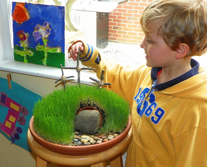 Grow a Wheat Grass Centerpiece for Easter: An Easy Spring Decorating Idea &  Fun Craft for Kids, DIY