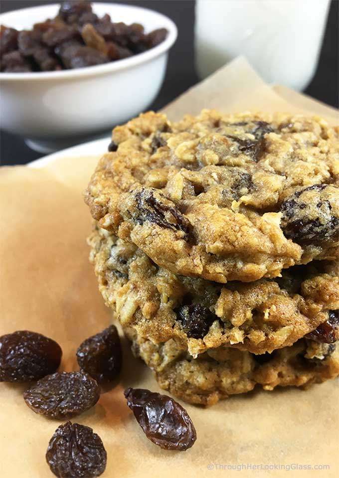 Easy Chewy Oatmeal Raisin Cookies: great for lunch boxes and picnics for a sweet treat. Studded with plump raisins. Delicious and addictive, like grandma's.