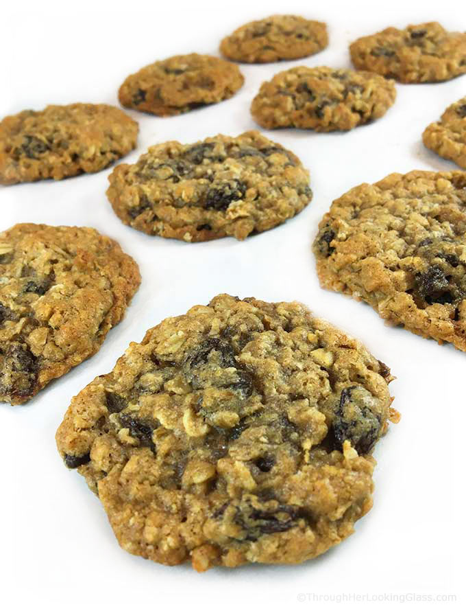 Easy Chewy Oatmeal Raisin Cookies: great for lunch boxes and picnics for a sweet treat. Studded with plump raisins. Delicious and addictive, like grandma's.