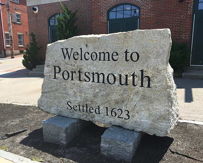 Portsmouth, NH: a quaint and beautiful old town with character. I love the beautiful architecture of this coastal New England city overlooking the harbor.