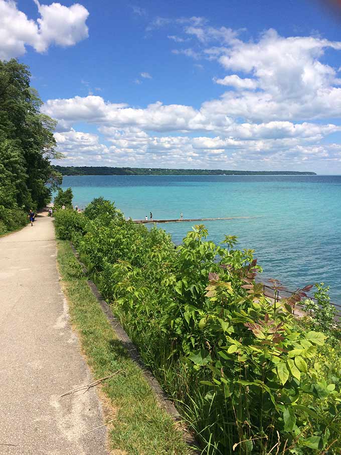 I spent July 4th weekend in Whitefish Bay, WI on Lake Michigan and I just have to tell you all about it today! So many beautiful sights.