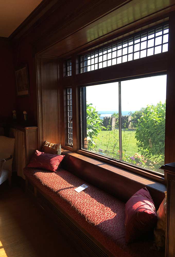 Castle in the Clouds: a country estate home to Lucknow, a lush home built in 1914 in the Ossippee Mountain Range overlooking Lake Winnipesaukee.