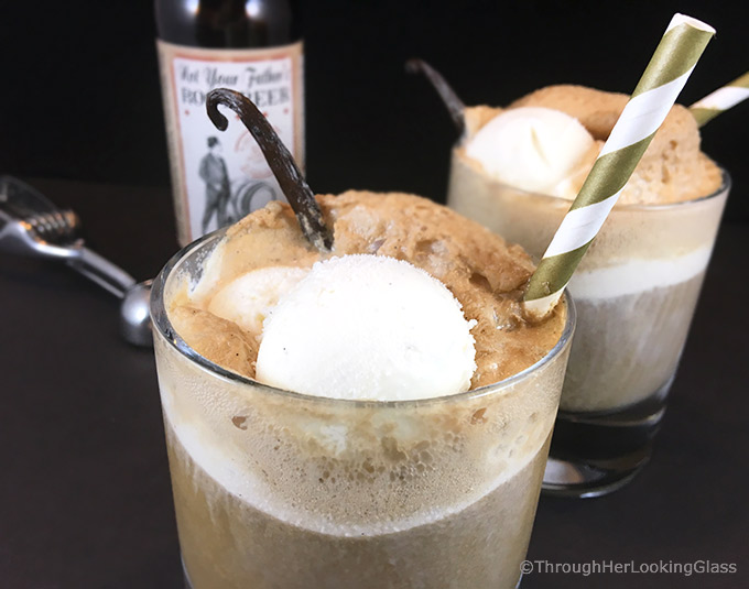 Not Your Father's Root Beer Float Recipe: swoon-worthy adult root beer float, guaranteed to please all the root beer lovers. Is it 5 o'clock yet? (Does it matter?)