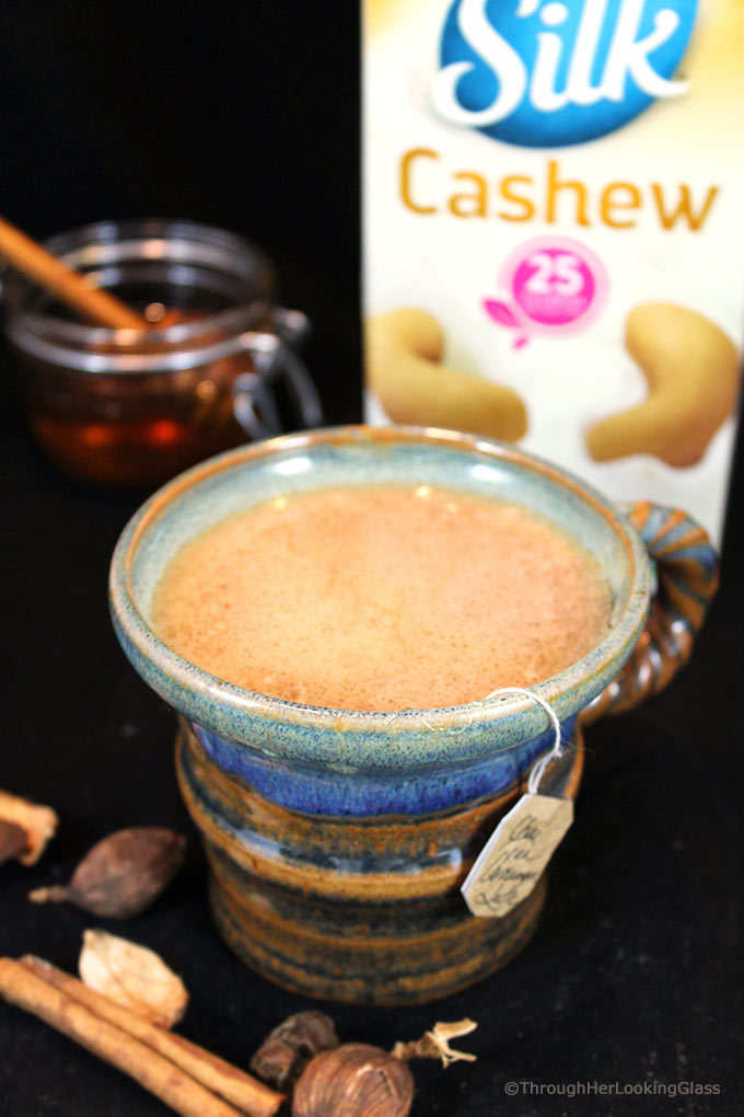 Honey Chai Cardamom Tea Latte: a silky smooth, comforting latte for the colder winter months. Chai tea, black cardamom, Silk Cashewmilk and honey simmer together, creating a uniquely healthy and indulgent mugful of spicy delicious!