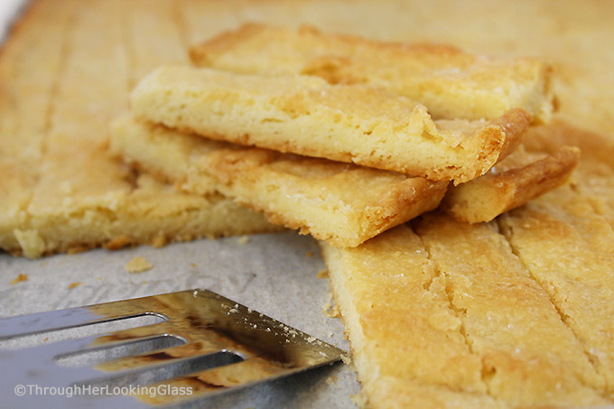 Best Scotch Shortbread Fingers: if you're a shortbread lover, this easy recipe is for you. Golden and buttery, this shortbread has just three ingredients: butter, flour and sugar.
